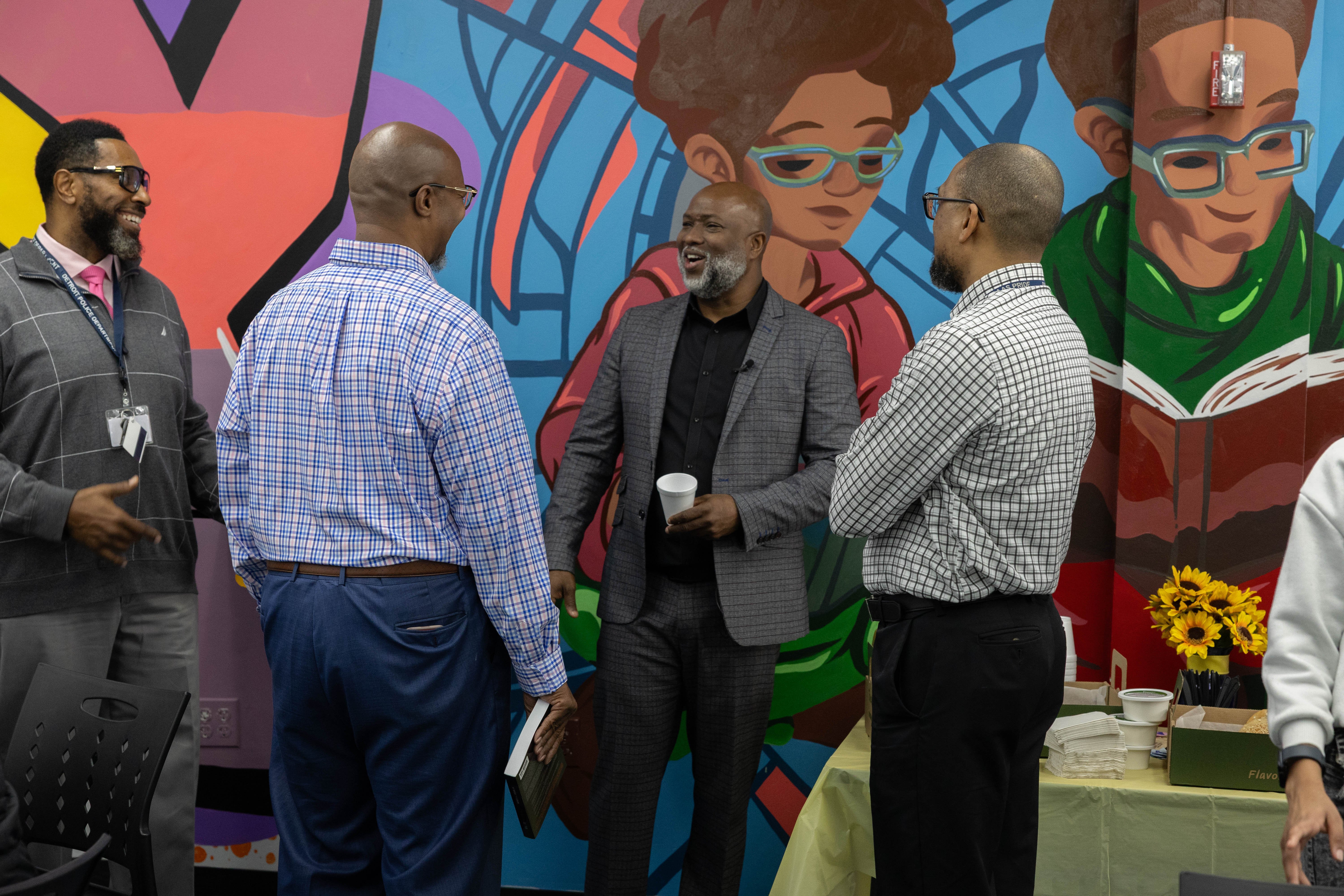 DAAS-Dr.Lawerence Hood MiCharter Hero-61